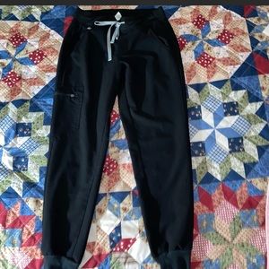 Size XS petite Jogger Black Scrub Pants.